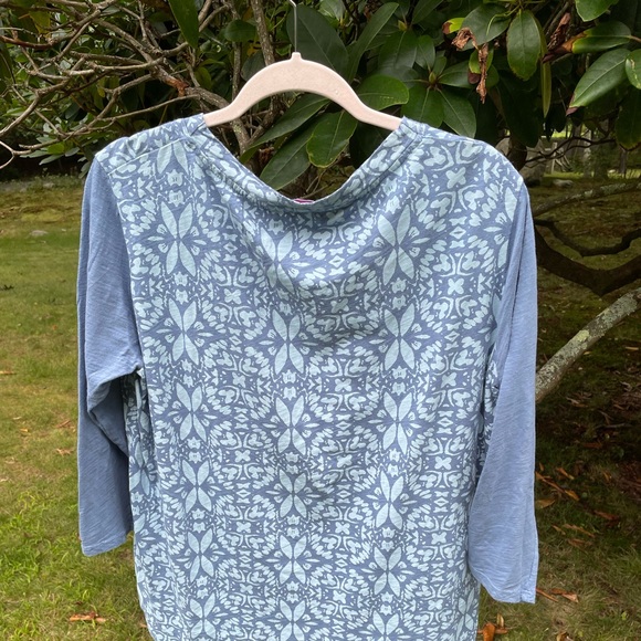 Fresh Produce 3/4 sleeves cotton print shirt. Size L - Picture 2 of 2